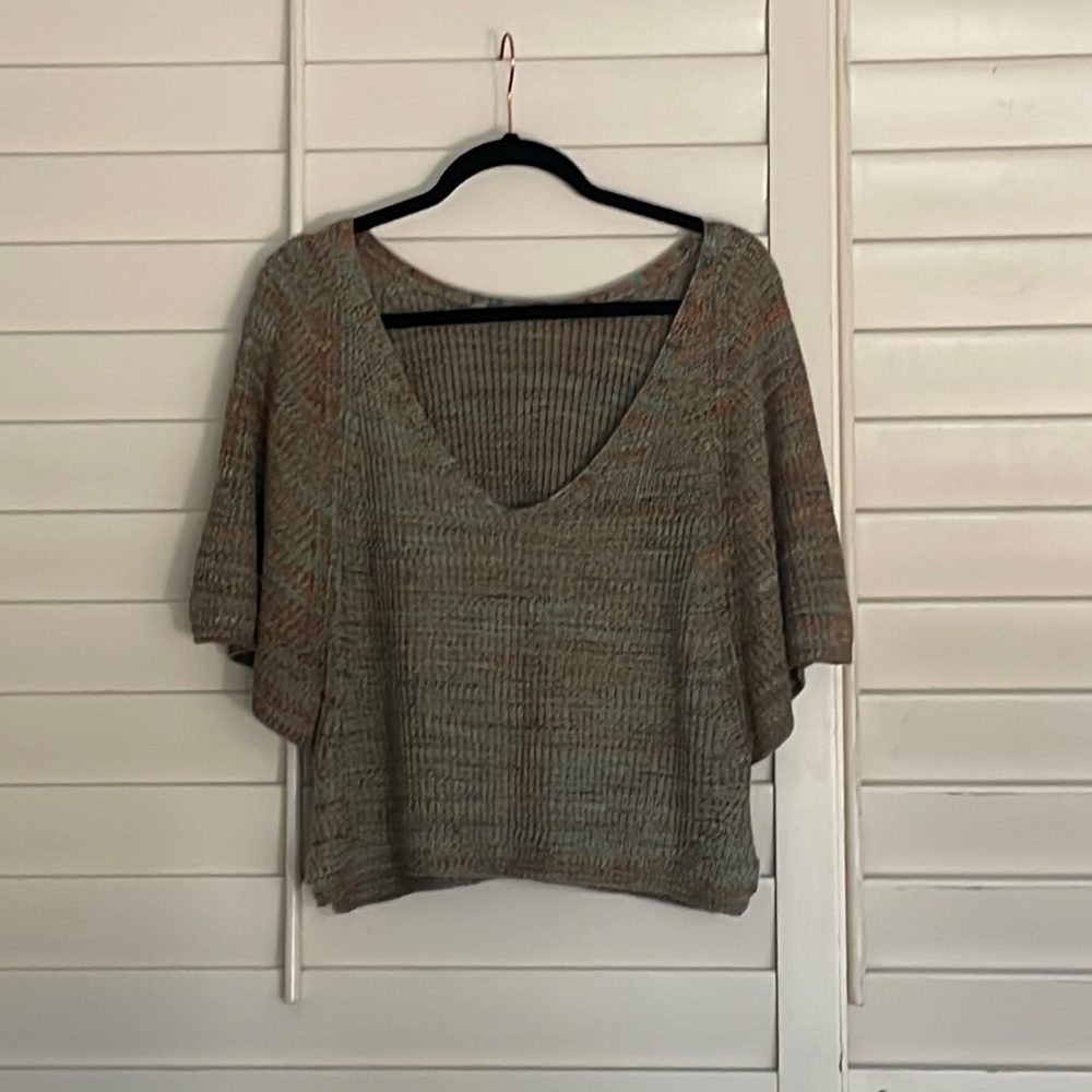 Anthropologie wing sleeve sweater